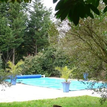 Holiday home House Chateau Du Bois De La Noe